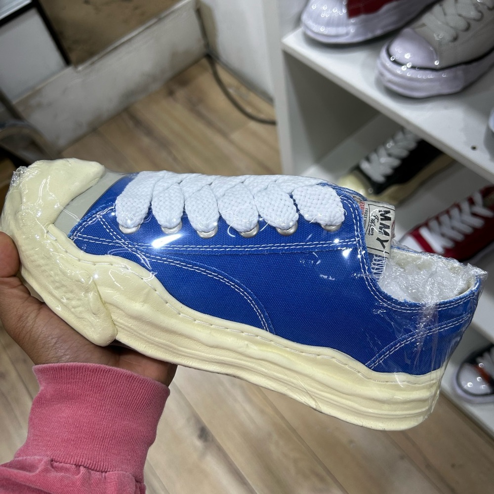 Maison Mihara Sneakers